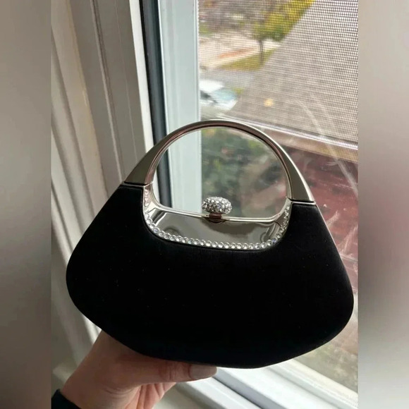 Vintage La Diva Hard Shell Mini Bag with Jeweled Trim - Picture 4 of 9